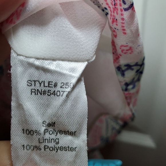 Cabi-Heart of Cabi # 250-Sleeveless Tiered Layered Blouse-Ombre Mosaic-M - Picture 8 of 9